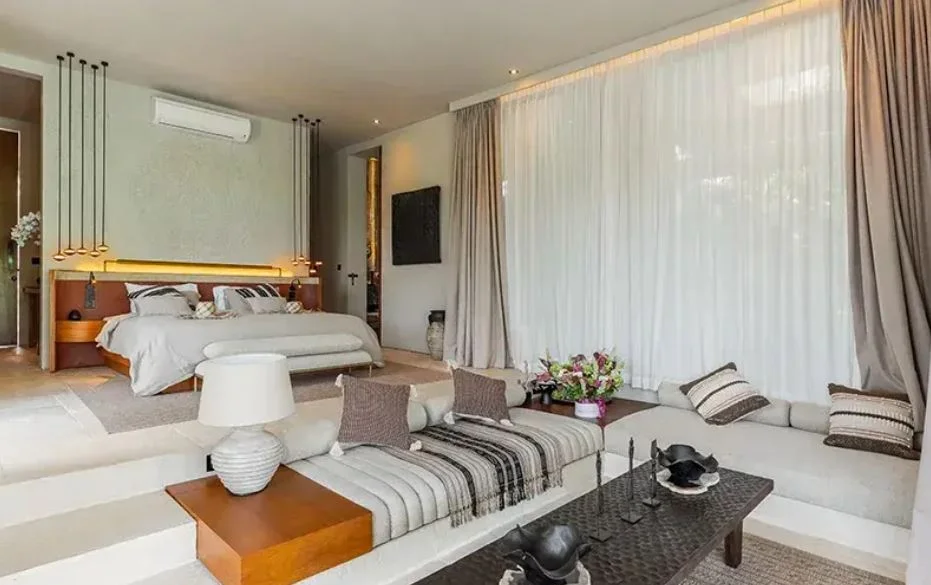 Luxury 5BR Villa with 3 Swimming Pools in Canggu (Tumbak Bayuh) — image 7