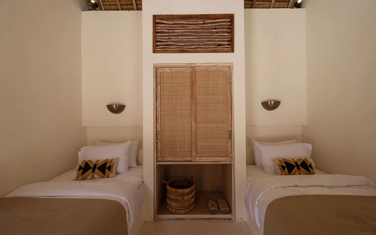 4BR Bohemian Modern Luxury Villa near Pererenan Beach in Canggu — image 11