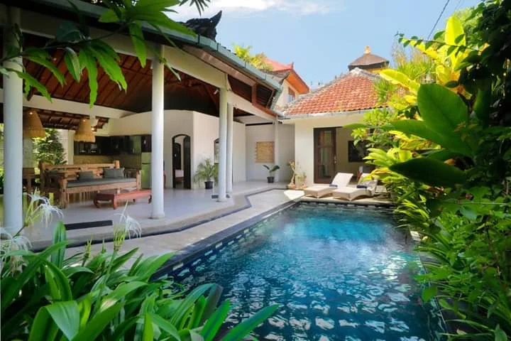 Designer 4BR Villa in Central Seminyak – 25m Pool, Chef, Gym & Artful Architecture – BVI1797 — image 4