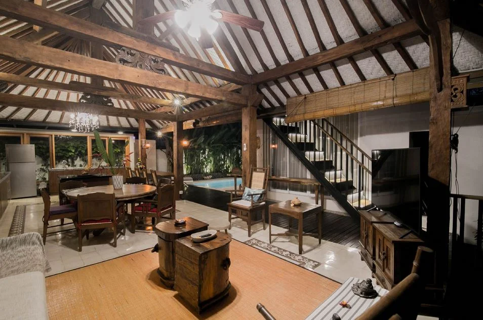 Peaceful 4-Bedroom Villa in the Heart of Seminyak, Walk to Beach — image 3