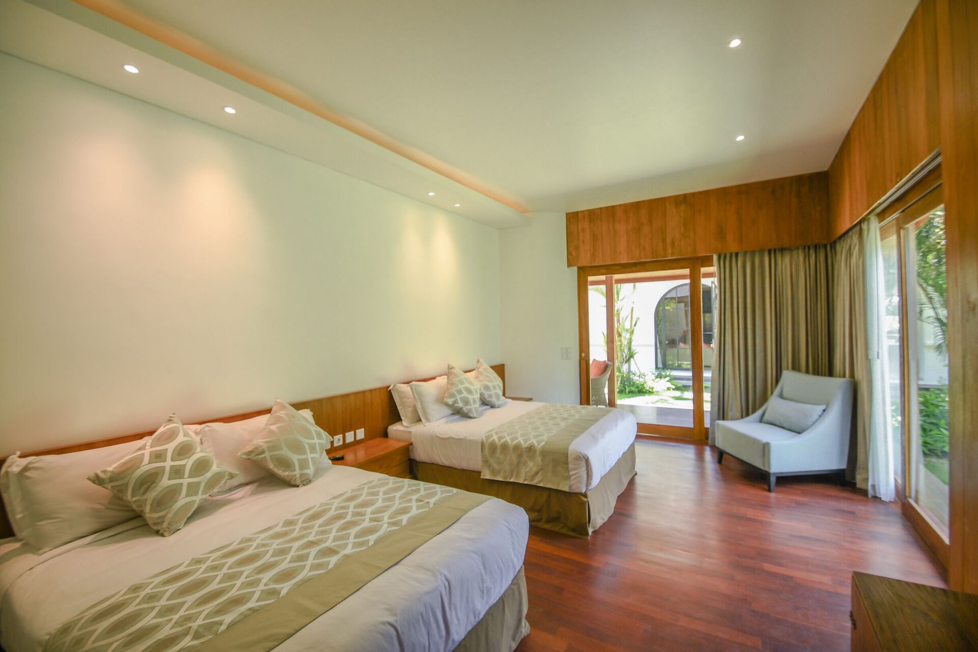 Luxury 4 Bedroom Estate with Rice Field Views in Tabanan — image 8