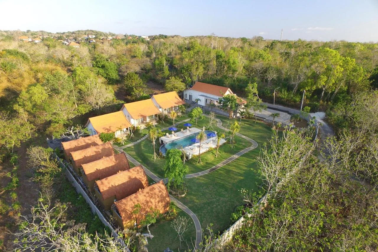 The Villa Uluwatu – Luxurious 11-Bedroom Retreat Near Nunggalan Beach — image 3
