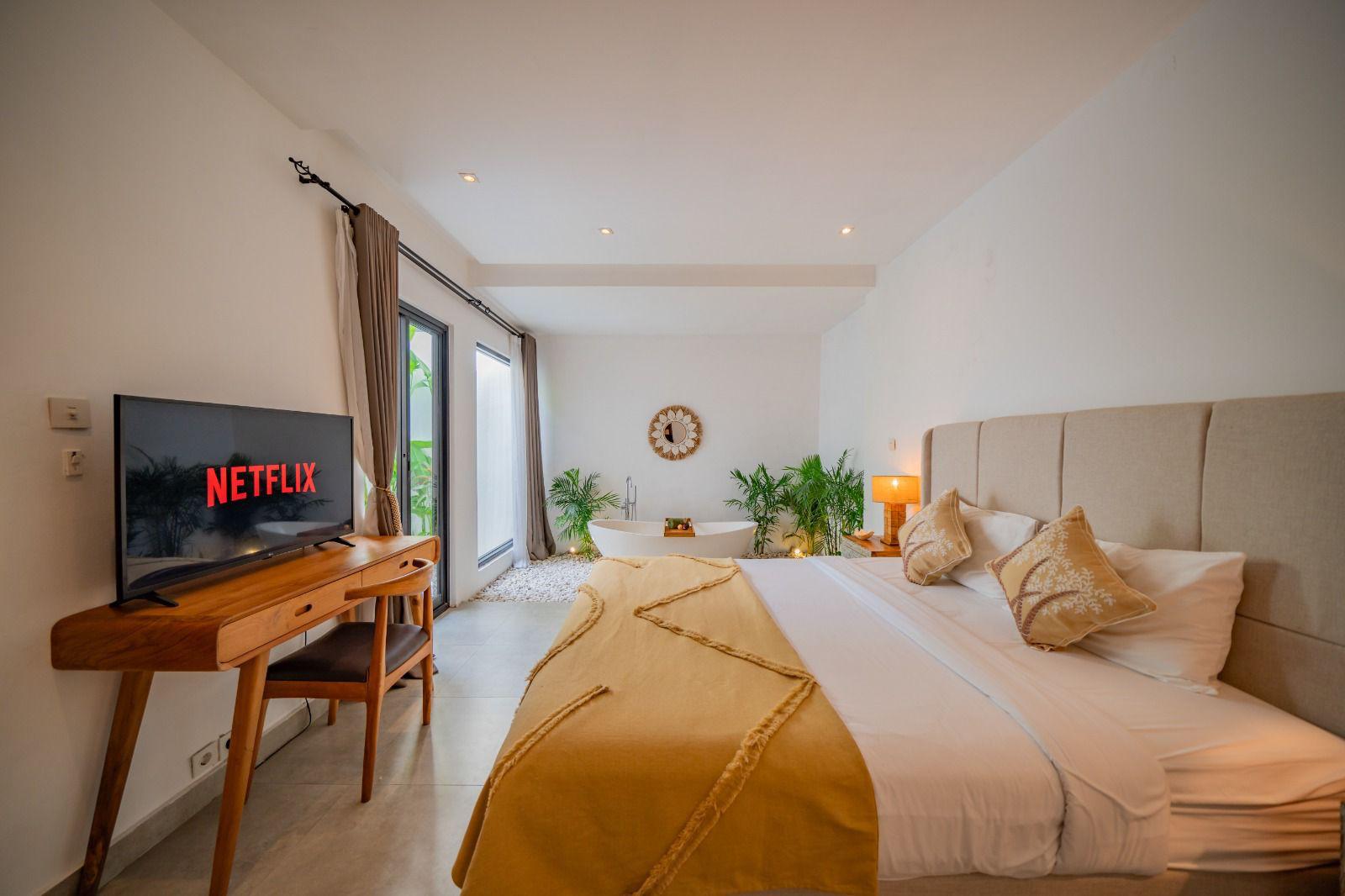 Modern 3 Bedroom Villa for Monthly & Yearly Rent in Berawa, Canggu — image 9