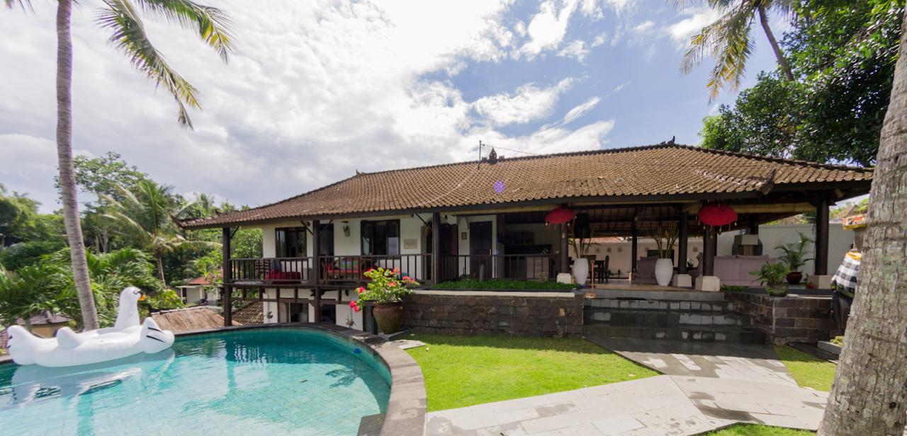 Tropical 3+1 Bedroom Family Villa for Yearly Rent in Bali