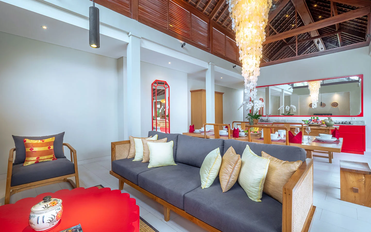 3BR Private Sanctuary Villa with Large Pool in Canggu — image 8