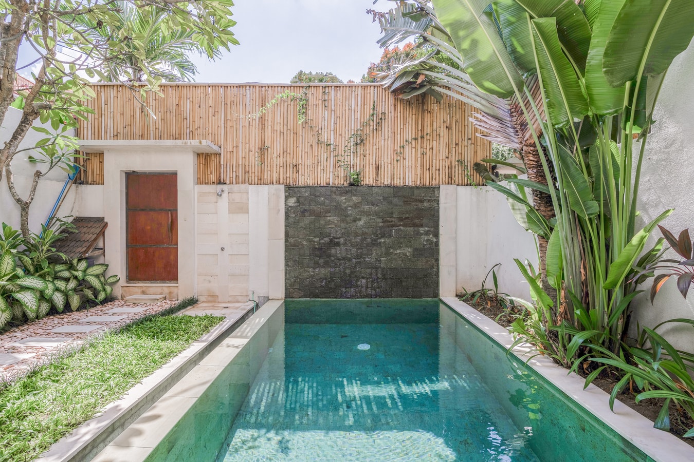2BR Canggu Villa | Pool, 7 mins to Pererenan Beach in Pererenan, Bali — image 11