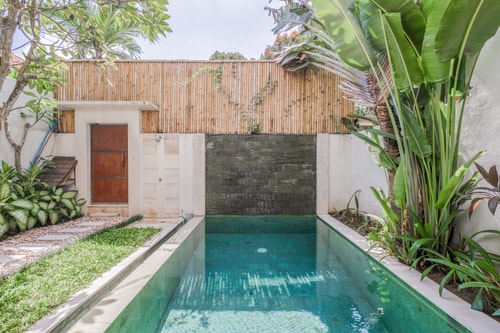 2BR Canggu Villa | Pool, 7 mins to Pererenan Beach in Pererenan, Bali — image 10