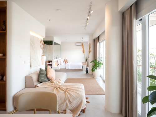 1BR Stylish Suite in Berawa, Canggu in Badung Regency, Bali — image 16