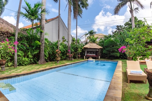 Luxe Spacious 5 BR Villa in the heart of Seminyak in Canggu, Bali — image 16