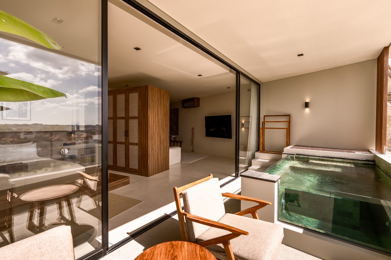 Designer 1BR Studio | Pool & Paddy Views Balcony in Canggu, Bali — image 3