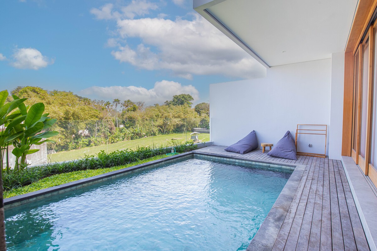 Coastal Surf Escape 2 Bedroom Private Villa in Canggu — image 9