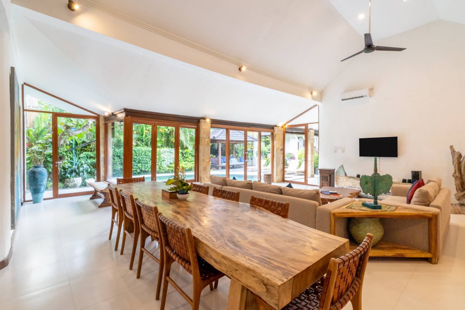 Seminyak Villa 3759 — image 12