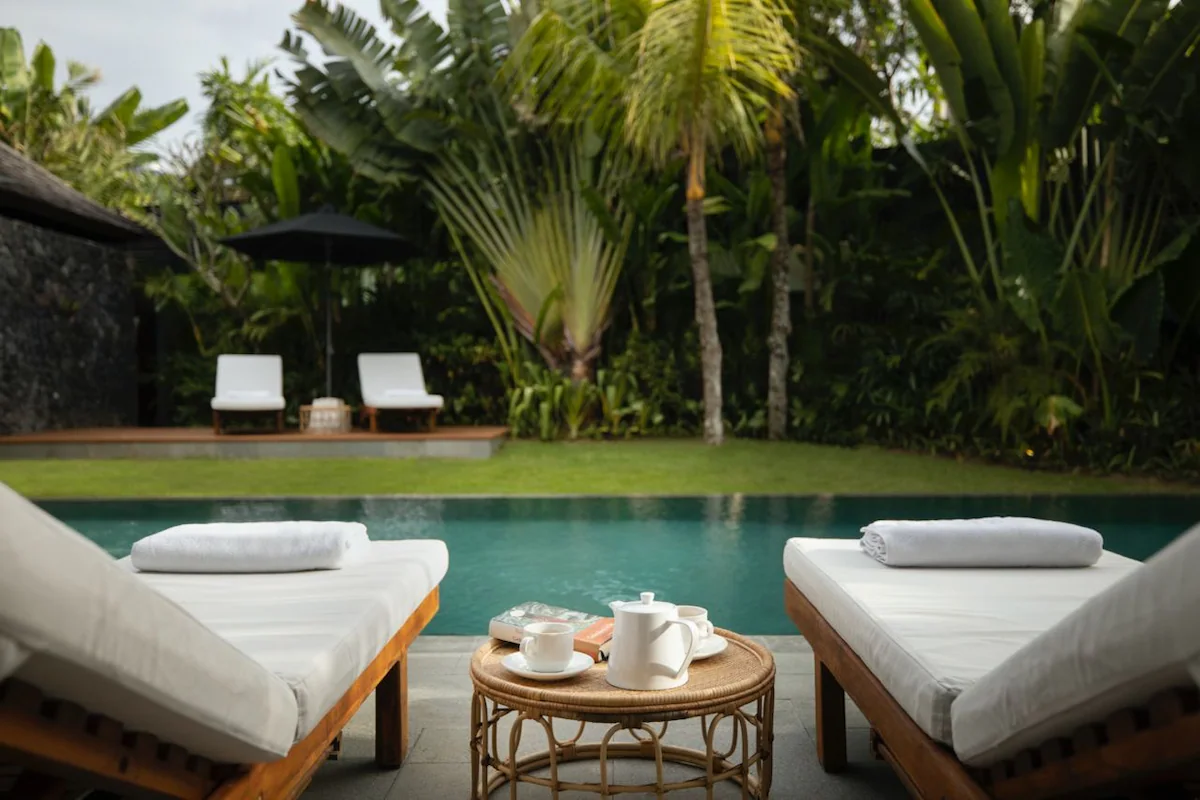 Luxe Surf Retreat 3 Bedroom Private Villa in Canggu — image 6