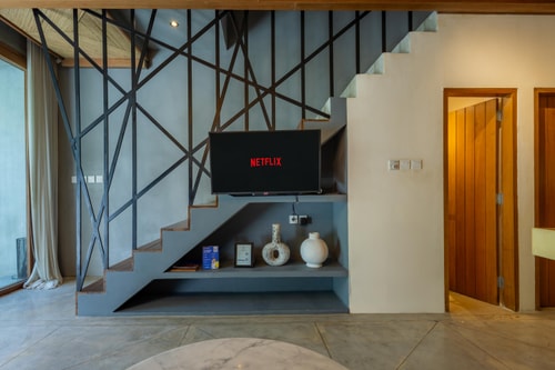 1BR Luxe Canggu Villa | Pool, Bath & Work Desk in Canggu, Bali — image 18