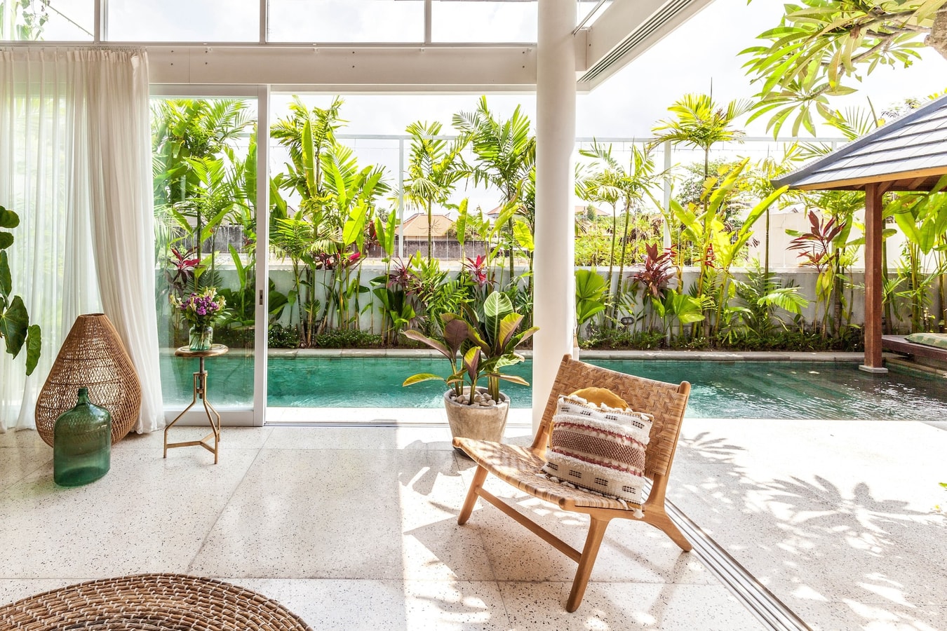 Family 2BR Villa walking distance to beach in Canggu, Bali — image 16