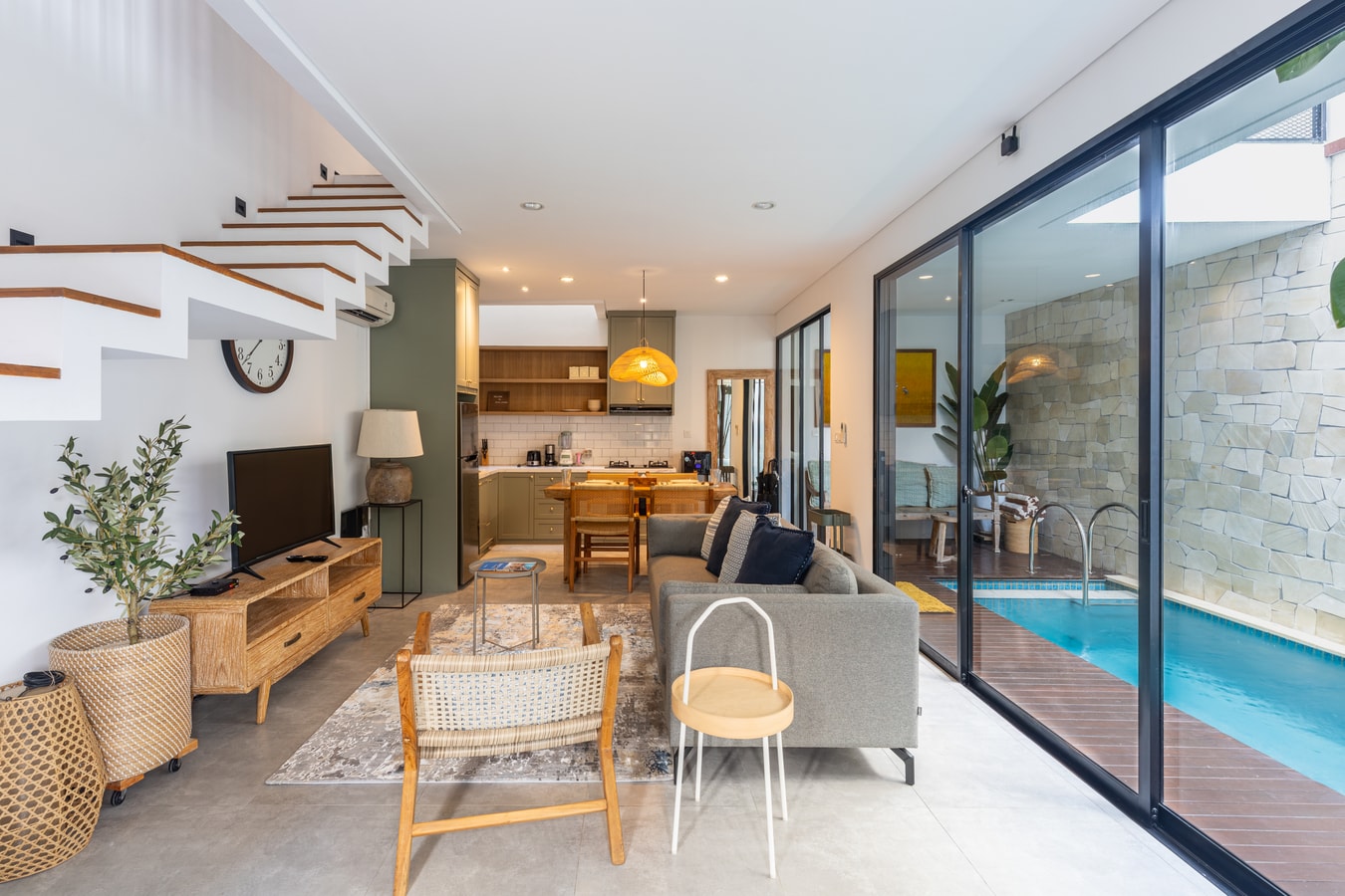 Feya Living - 3 Bedroom Villa with Pool, Jimbaran in Jimbaran, Bali — image 15