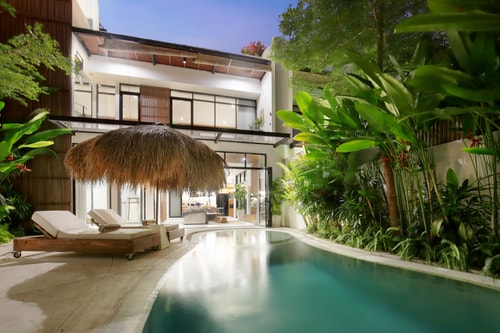 Stylish 3BR Villa Canggu | Rooftop and Plunge Pool in Canggu, Bali — image 14