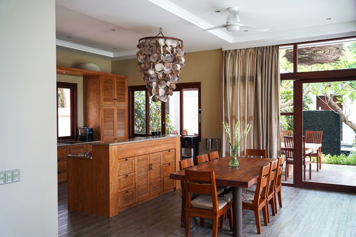 Gita Segara Villa — 4BR Villa Rental in Candidasa — image 4