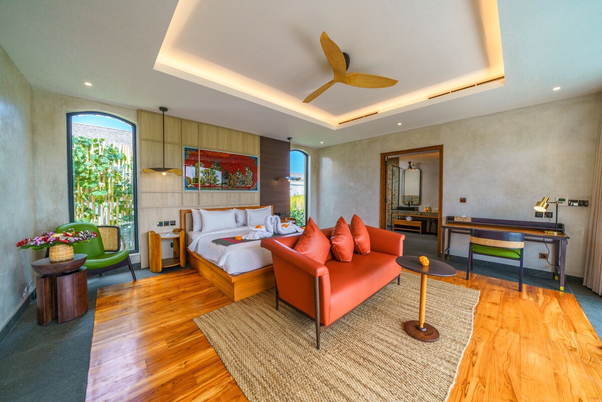 La Boheme Mansion — 8BR Villa Rental in Pererenan — image 4