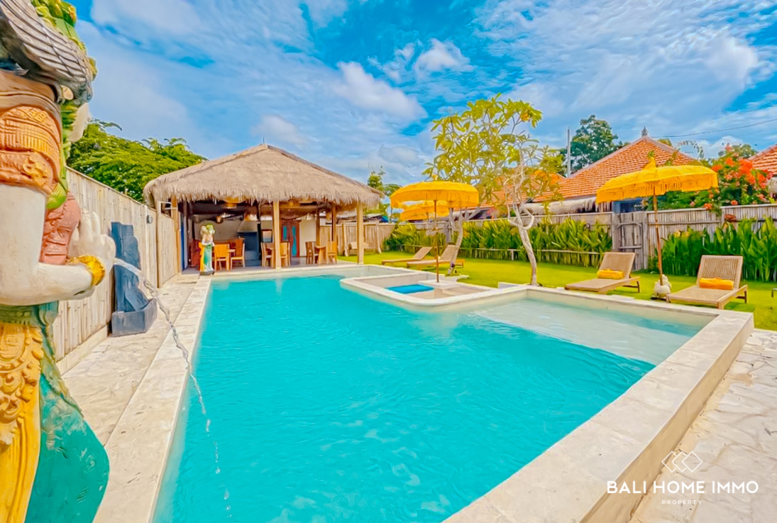 BEAUTIFUL 2 BEDROOMS TOWNHOUSE FOR MONTHLY RENTAL IN ULUWATU UNGASAN
