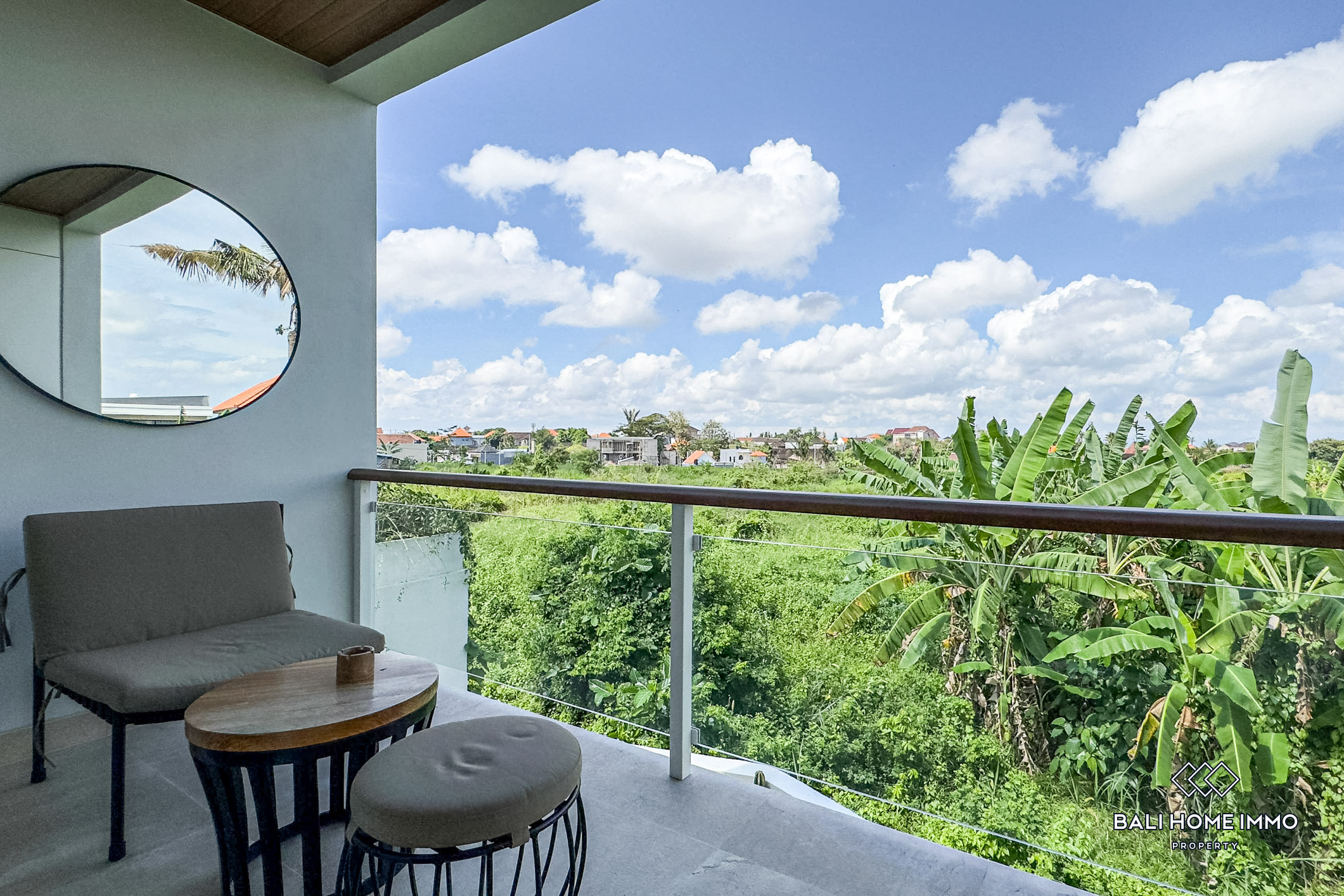 Beautiful design 1 Bedroom apartment for rental in Buduk Bali — image 15