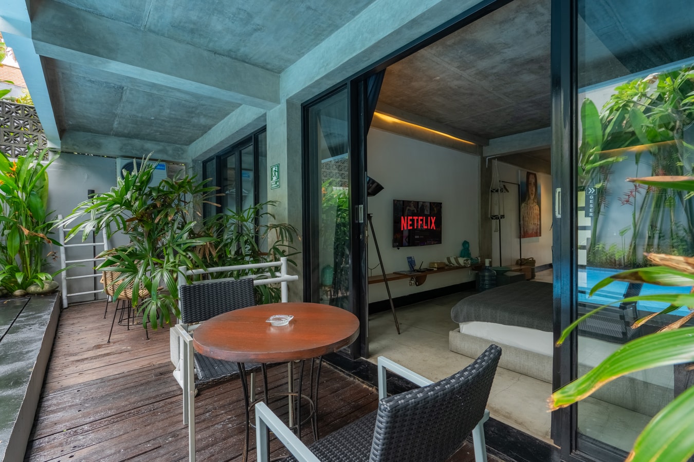 One Bedroom Suites in Seminyak, Bali — image 13
