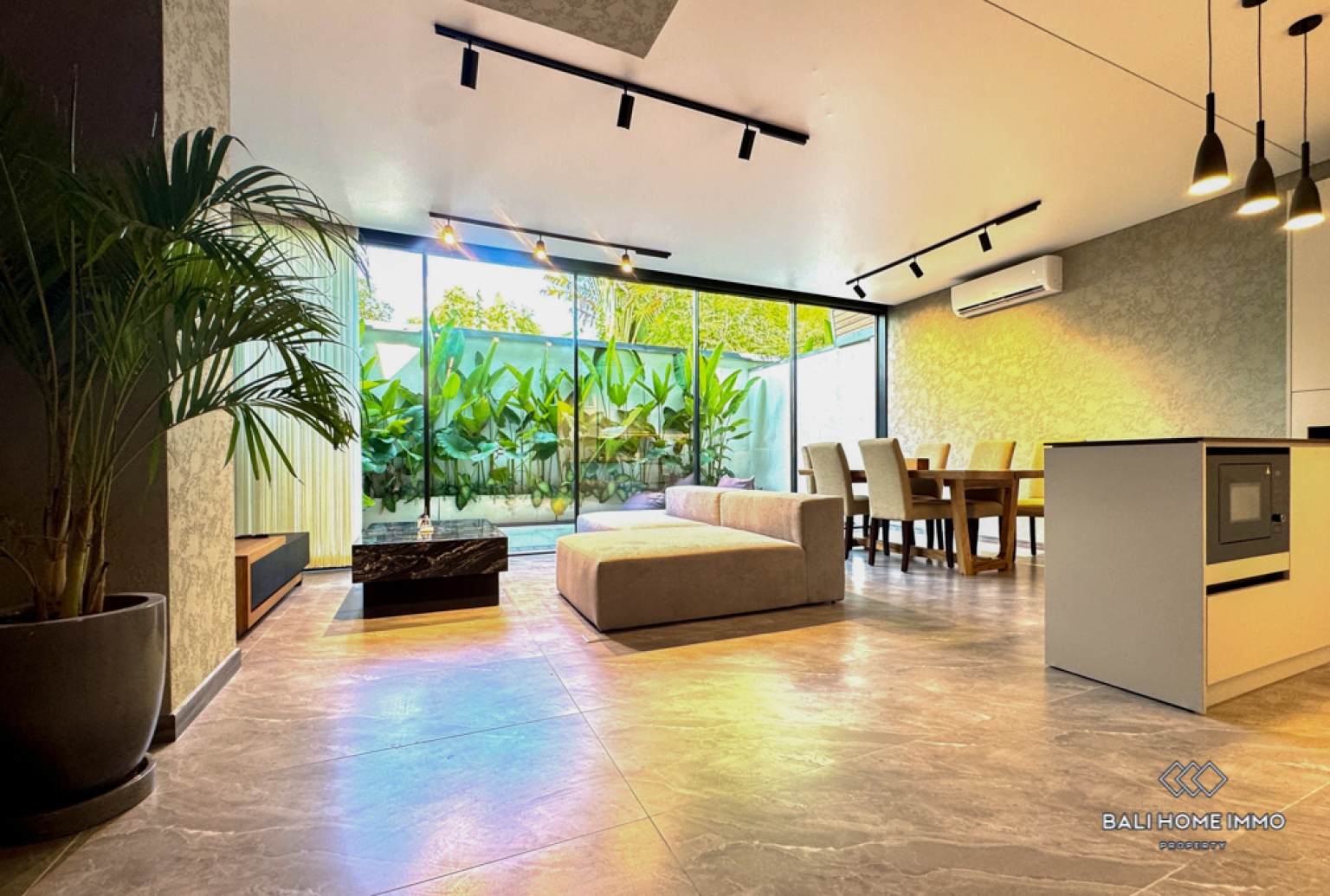 Brand New 2 Bedroom Villa for Monthly Rental in Bali Umalas — image 2