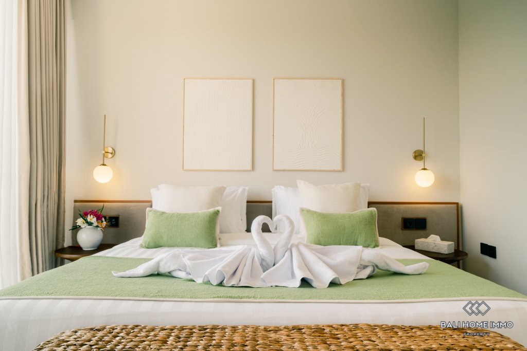Brand new 2 Bedroom Villa with rice field view For Rental in Batu Bolong Canggu — image 13