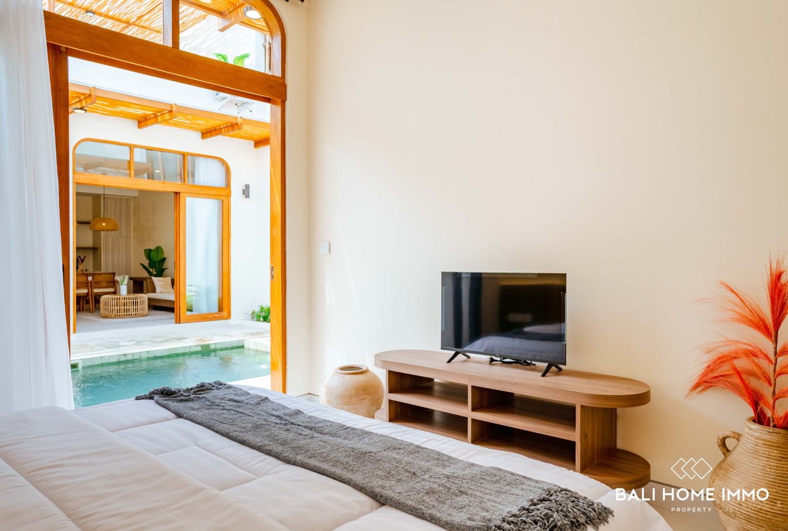 BRAND NEW 2 BEDROOMS VILLA FOR MONTHLY AND YEARLY RENT BALI - UNGASAN — image 13