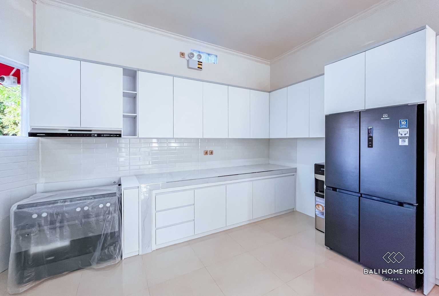 BRAND NEW 3 BEDROOMS VILLA FOR YEARLY RENTAL IN NUSA DUA — image 7