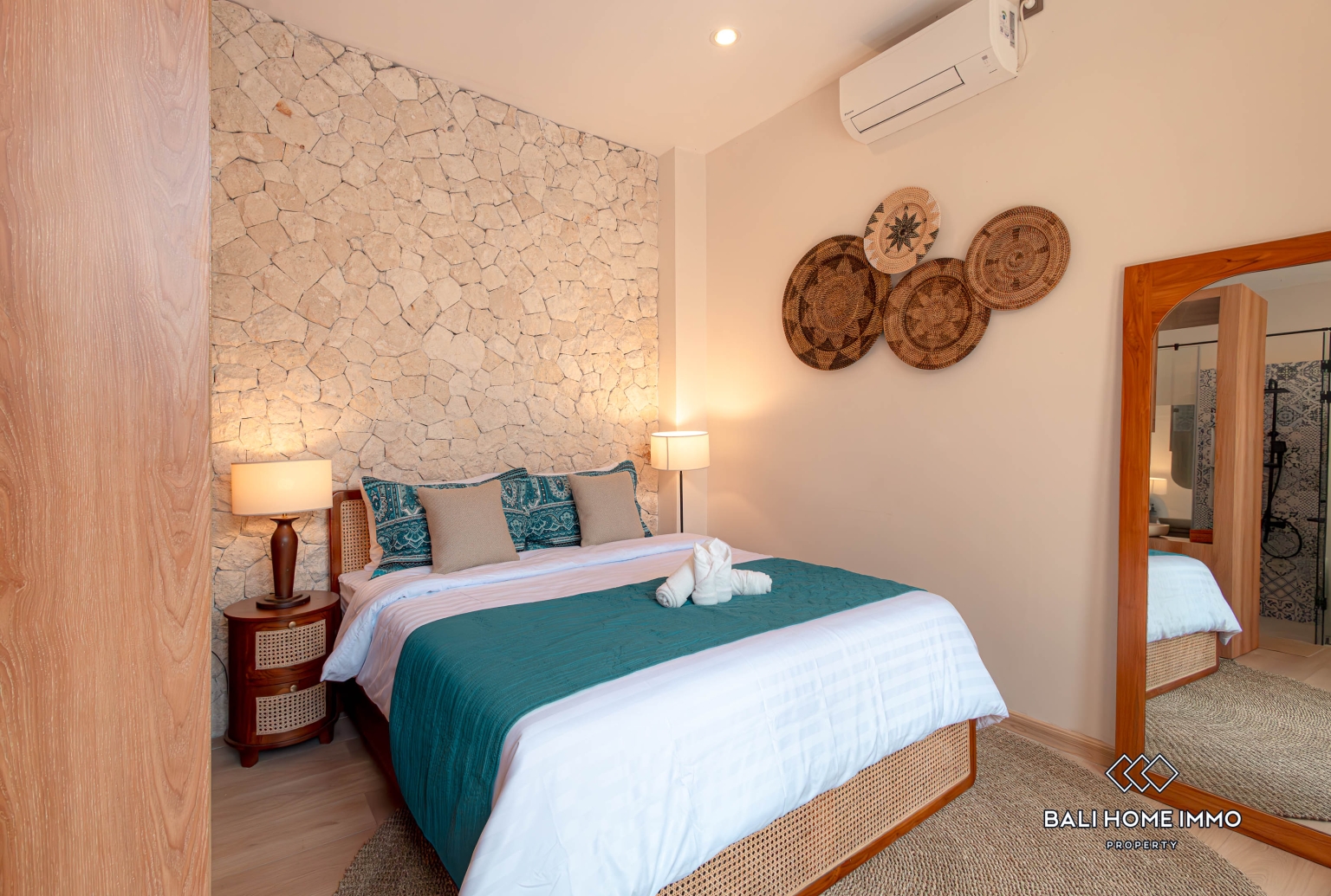 BRAND NEW 5 BEDROOMS VILLA FOR YEARLY AND MONTHLY RENTAL IN JIMBARAN — image 8