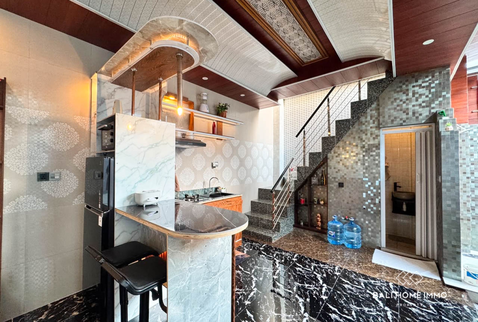 Brand New Open Living 3 Bedroom Villa For Rent In Tumbak Bayuh — image 2