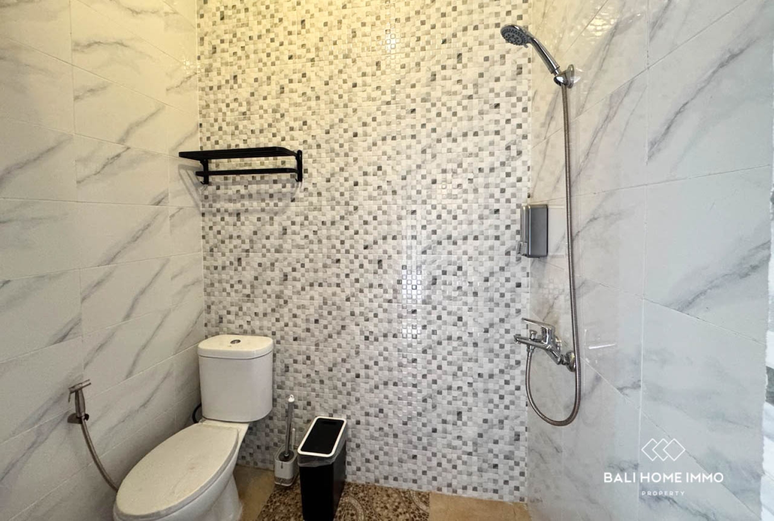 Brand New Open Living 3 Bedroom Villa For Rent In Tumbak Bayuh — image 13