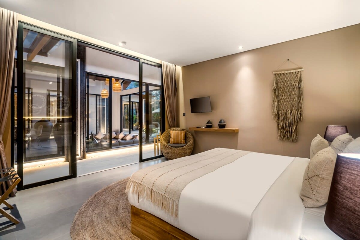 Courtyard Villa Kara · 6BR · Ubud — 6BR Villa Rental in Ubud — image 15