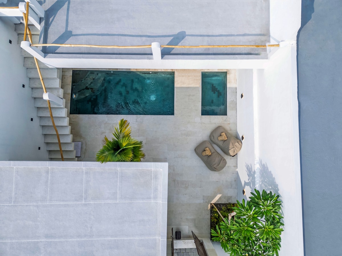 Modern Canggu 2BR Tropical Villa | Pool & Rooftop in Canggu, Bali — image 9