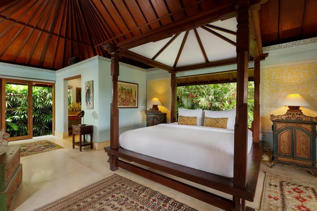 Family Pool Sanctuary 3 Bedroom Private Villa in Ubud — image 8