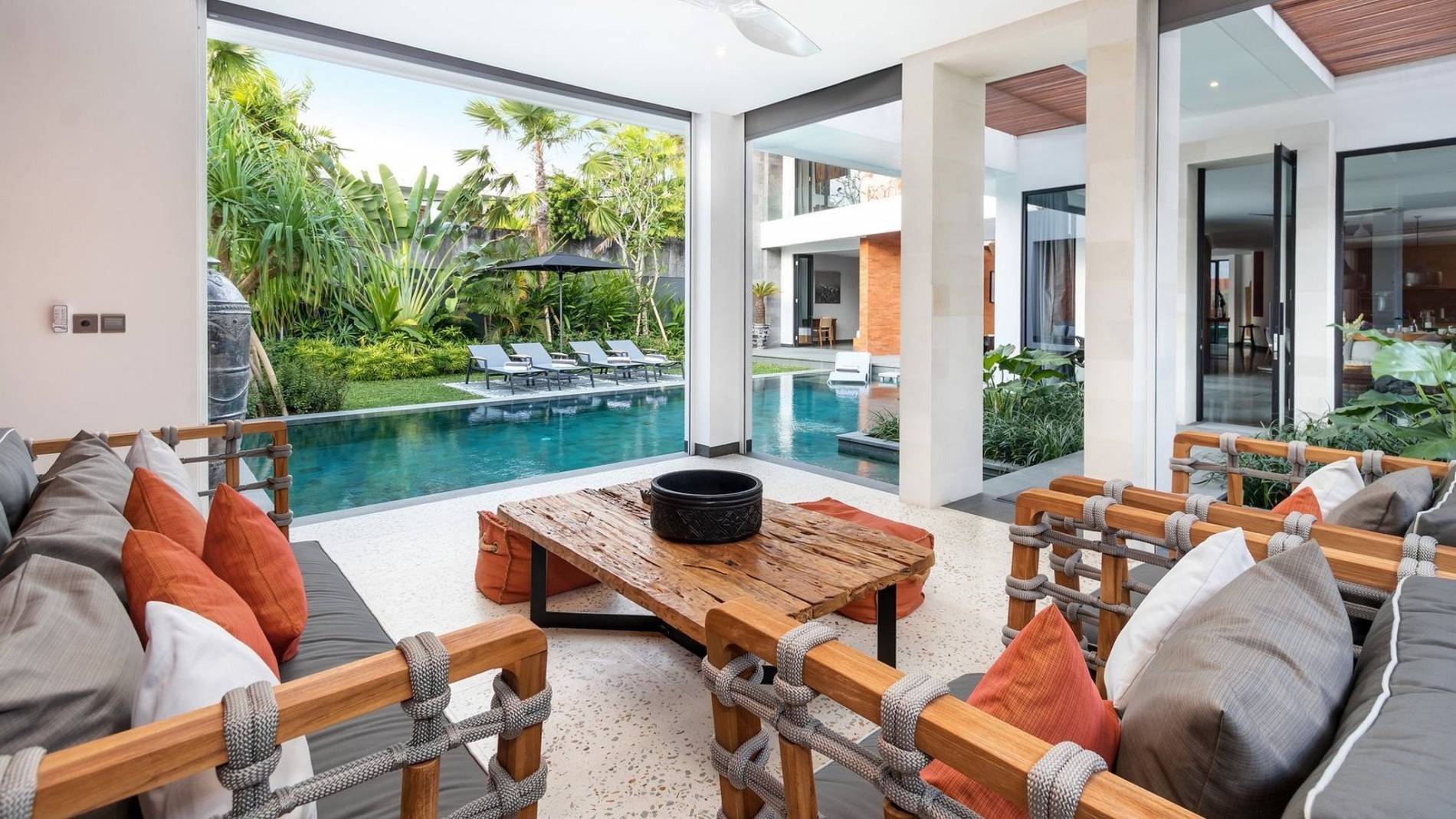 Kerobokan Villa 3089 — image 10