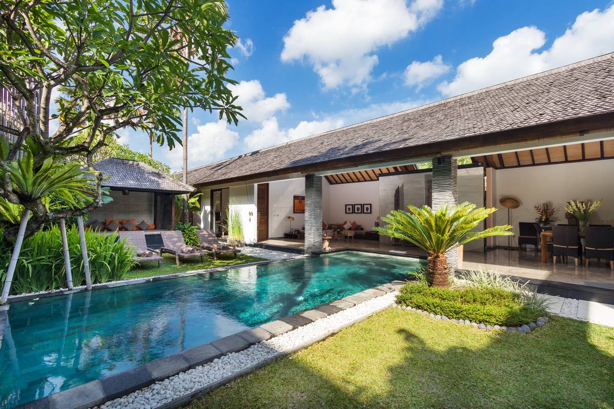 Seminyak Villa 3949 — image 1