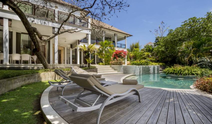 Uluwatu Villa 3879 — image 2