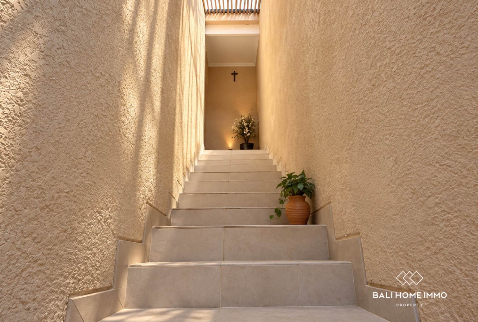 Charming 2 bedroom Country-Style Home For Rent in Denpasar — image 4