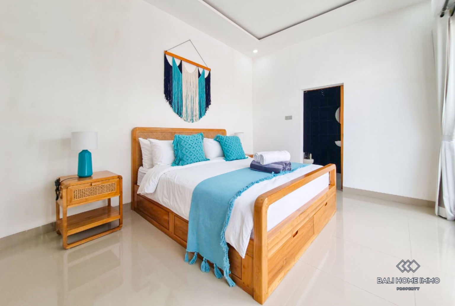 Charming 2 Bedroom Villa for Rent in Bali Seminyak Residential Side — image 14