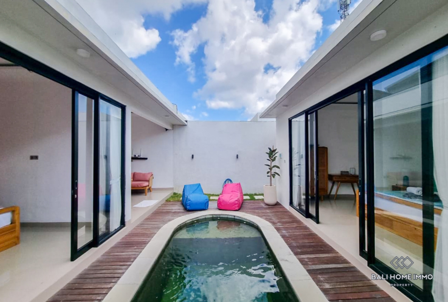 Charming 2 Bedroom Villa for Rent in Bali Seminyak Residential Side — image 2