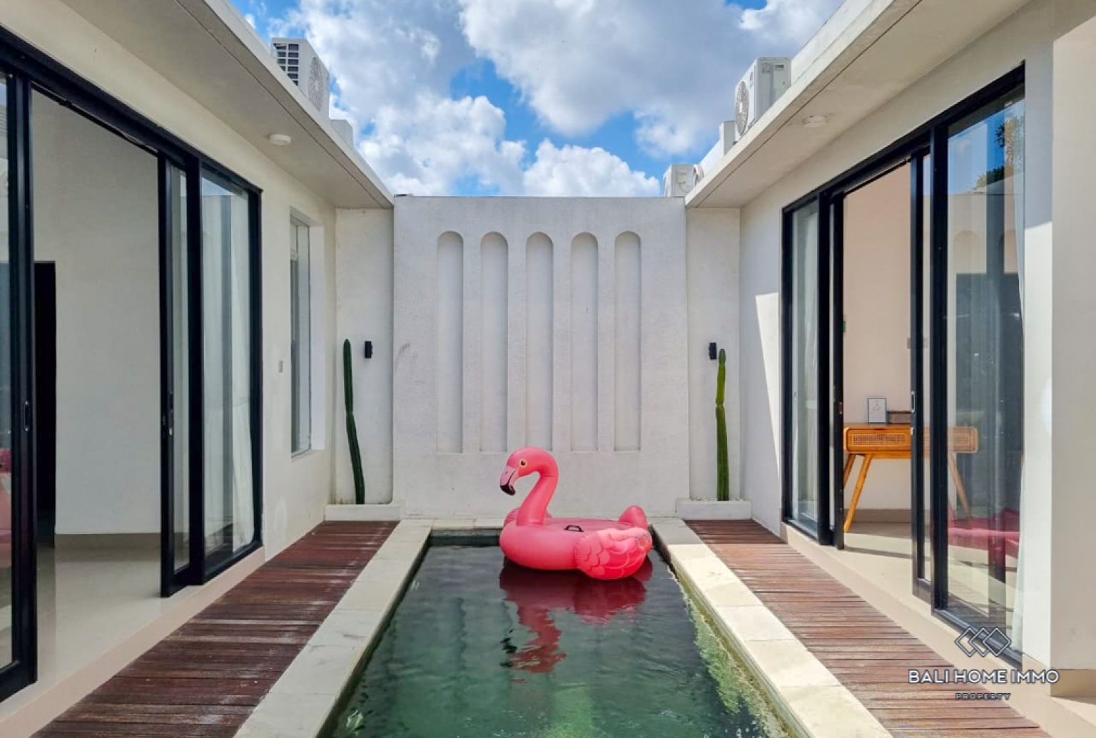Charming 2 Bedroom Villa for Rent in Bali Seminyak Residential Side — image 3