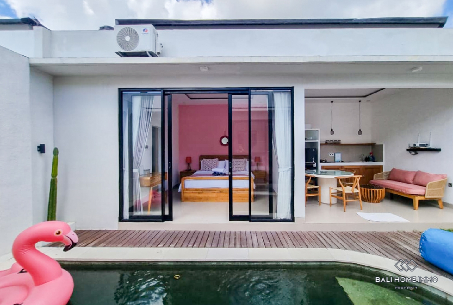 Charming 2 Bedroom Villa for Rent in Bali Seminyak Residential Side — image 5