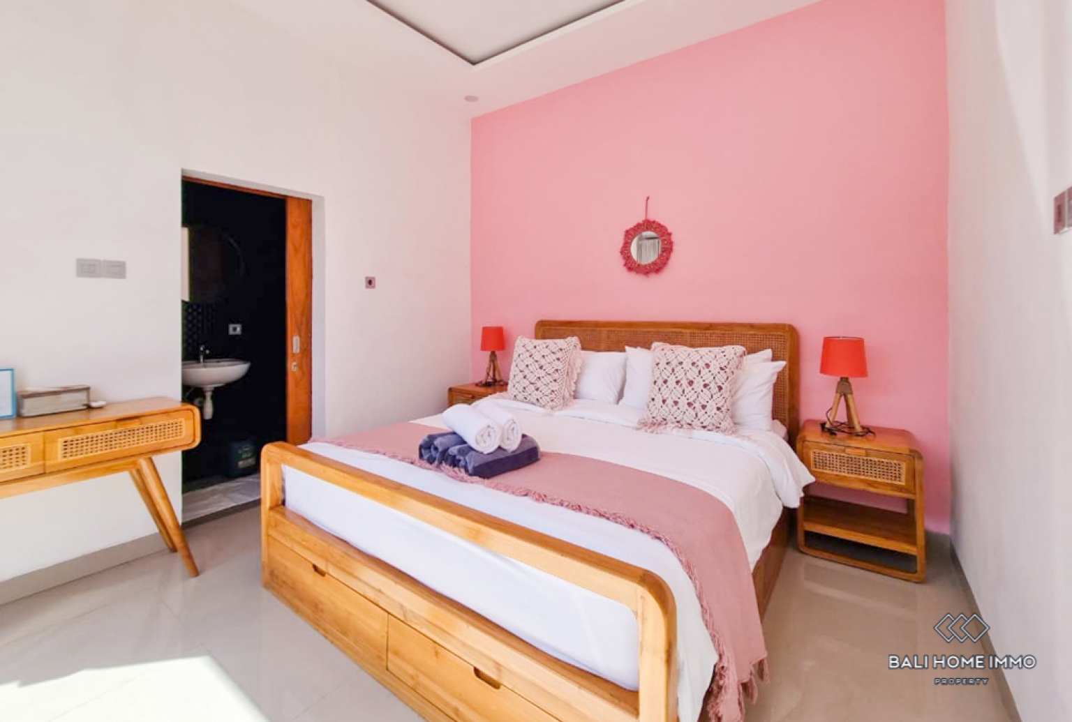 Charming 2 Bedroom Villa for Rent in Bali Seminyak Residential Side — image 9