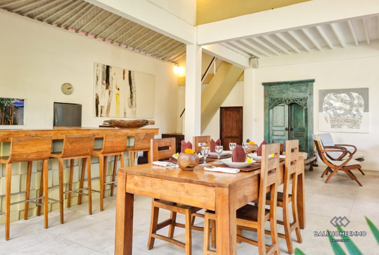 Charming 2 Bedroom Villa for Yearly Rental in Bali Seminyak Oberoi — image 8