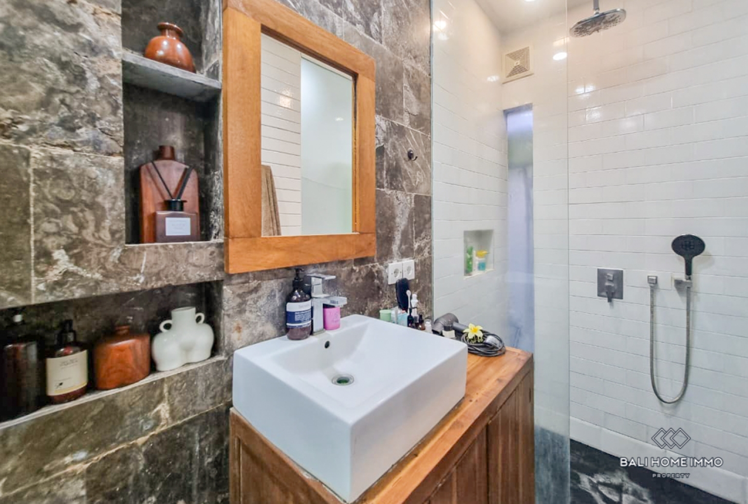 Charming 2 Bedroom Villa for Yearly Rental in Bali Umalas — image 19