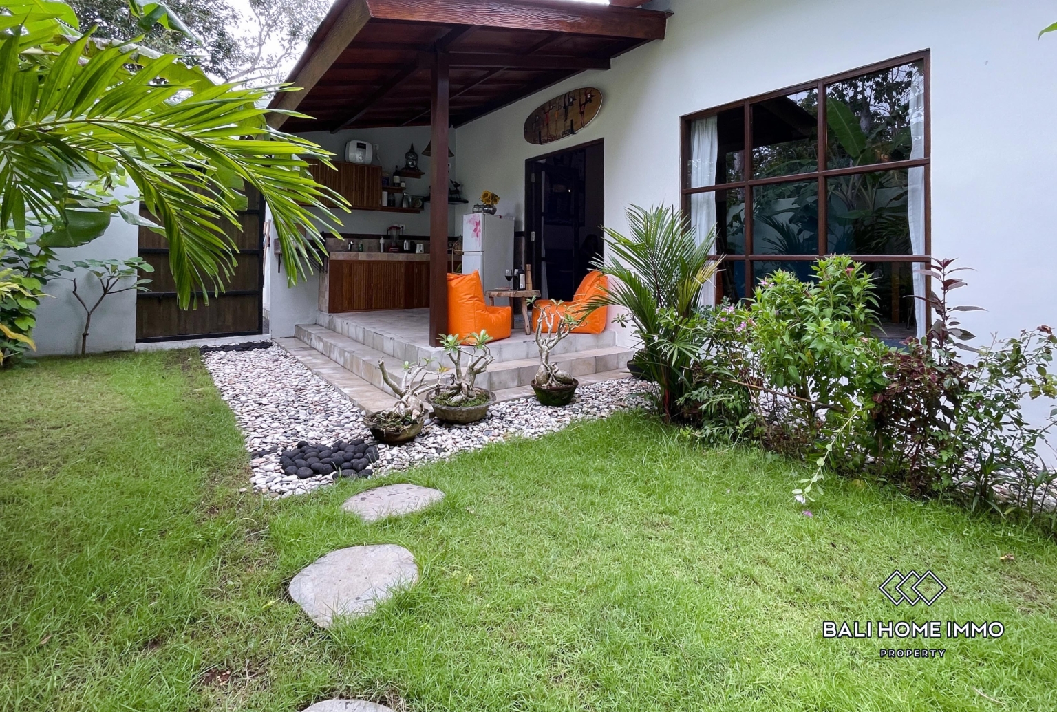 Charming Traditional 1 Bedroom Villa for Rent Near Bingin Beach — image 2