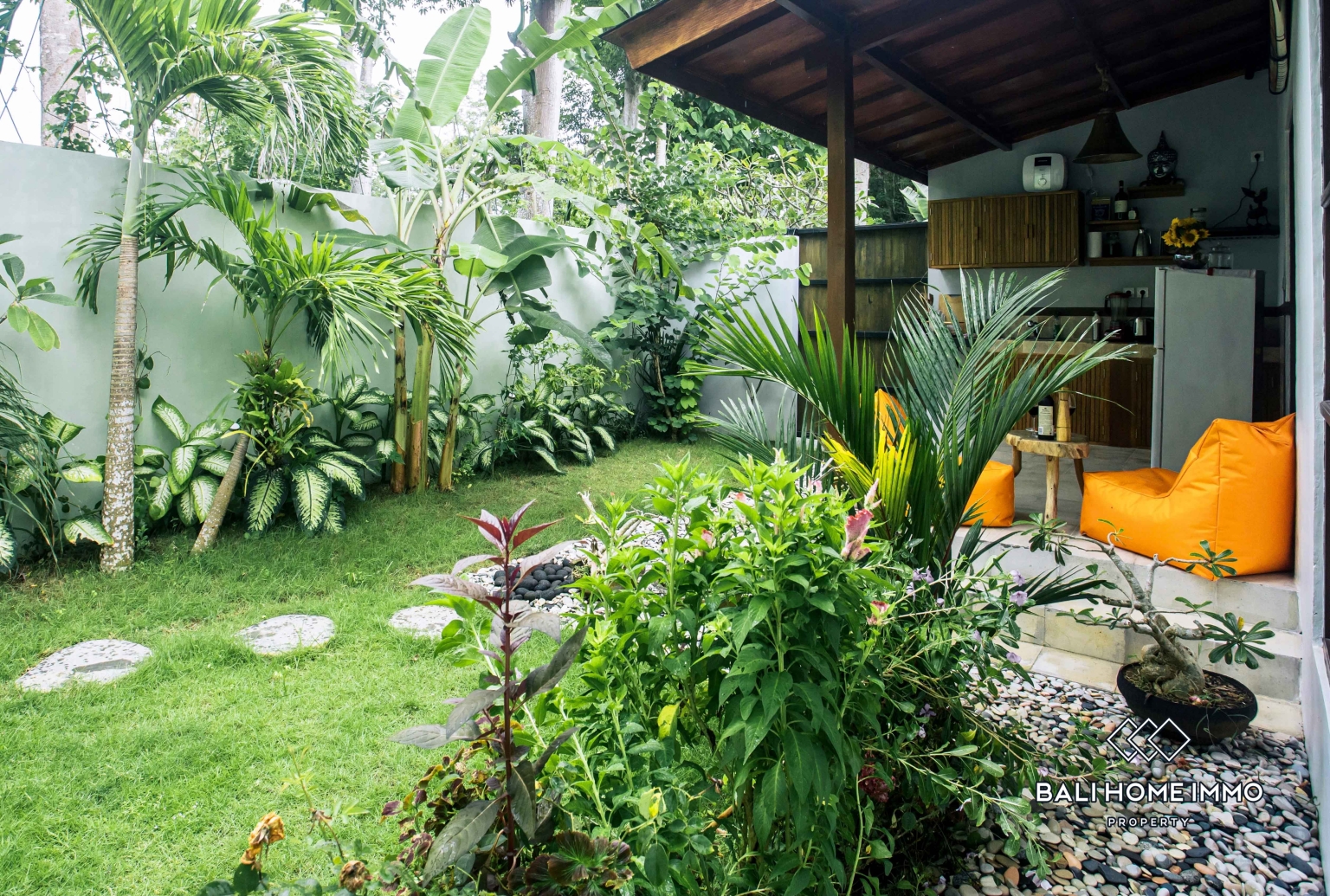 Charming Traditional 1 Bedroom Villa for Rent Near Bingin Beach