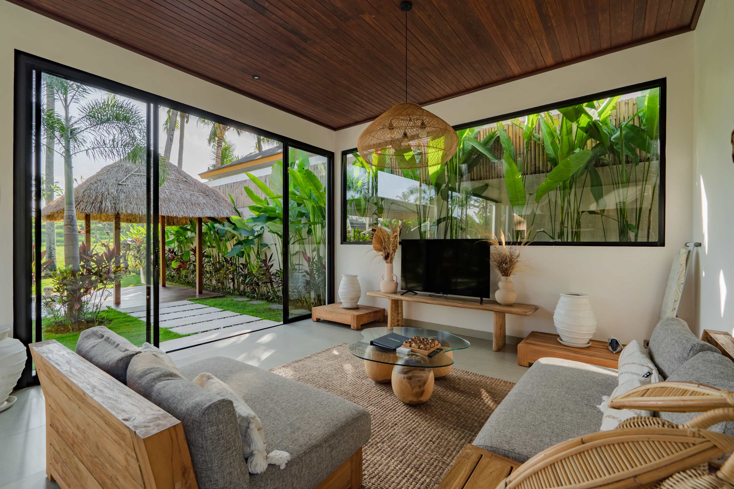 Villa La Maisouneta in Ubud — image 1